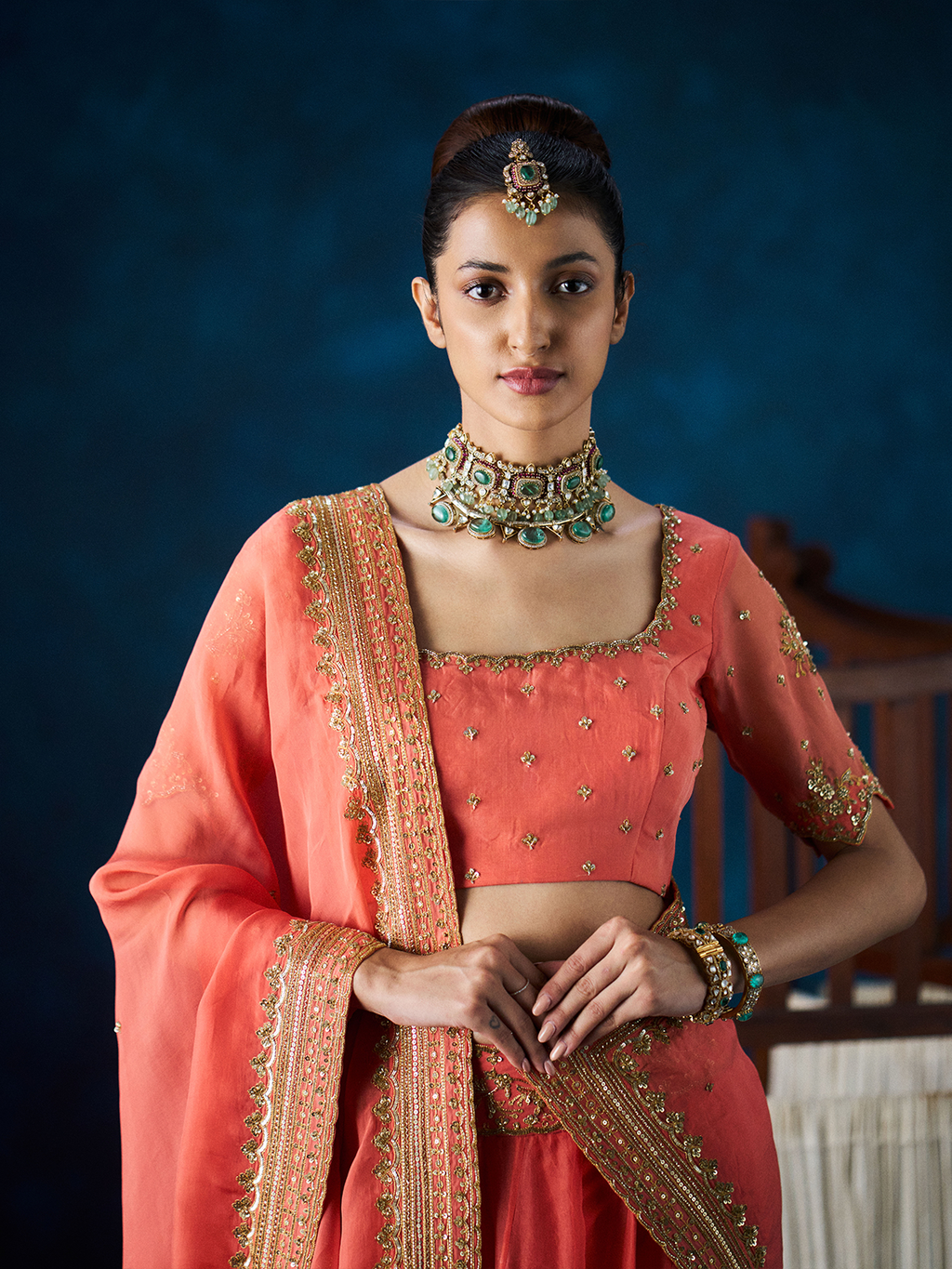 Sunehri lehenga set