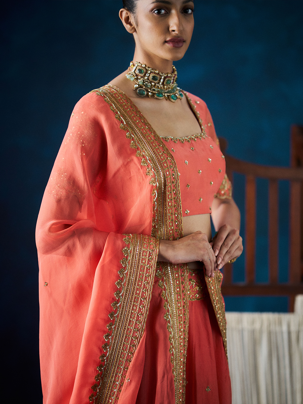Sunehri lehenga set