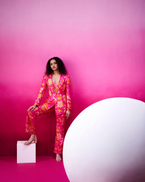 Anaar Bloom Pink Over Sized Blazer With Regular Fit Trousers