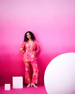 Anaar Bloom Pink Over Sized Blazer With Regular Fit Trousers