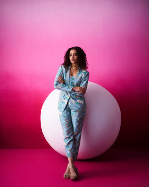 Avian Bloom Blazer Pants Set