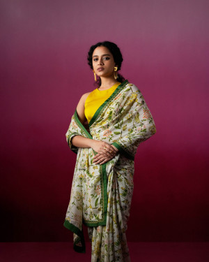 Avion Bloom Green Saree Blouse set 