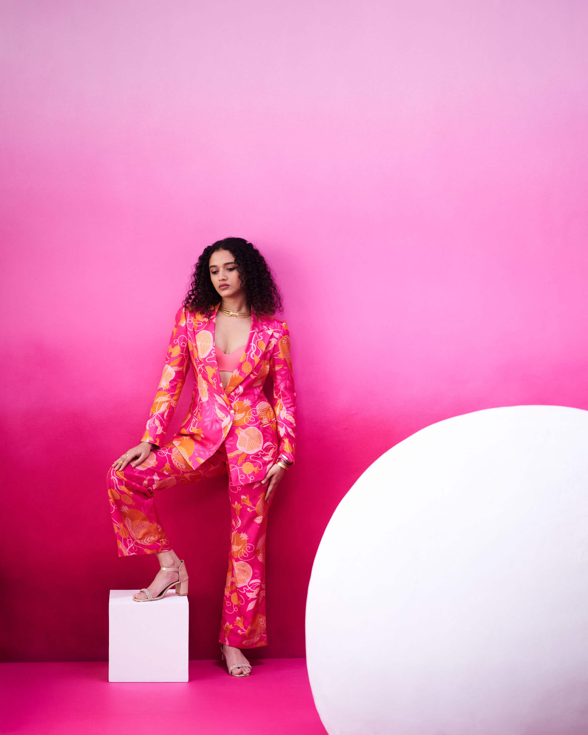 Kiara - Anaar Blazer Set